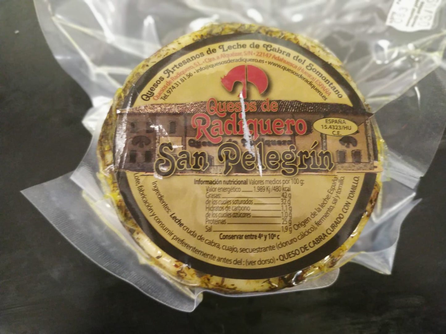 Queso Radiquero de cabra curado San Pelegrin con tomillo 440gr