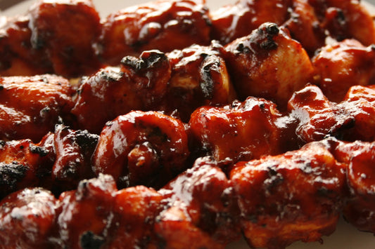 Brochetas de Pollo Fresco con Salsa BBQ 4ud